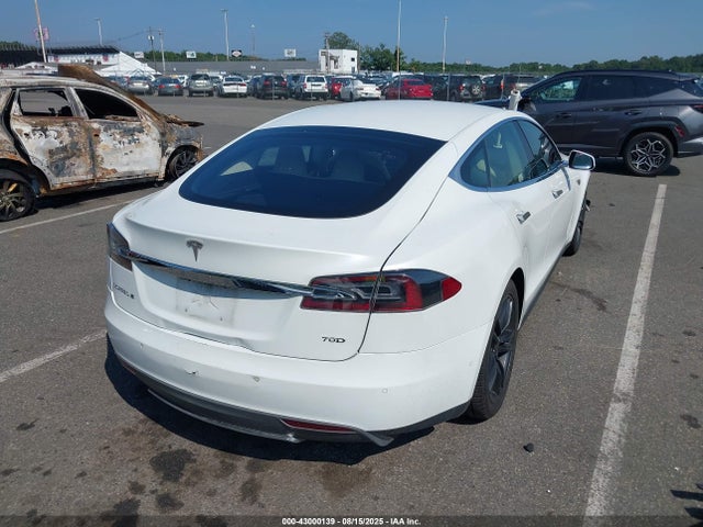 2015 TESLA MODEL S 5YJSA1E2XFF114099 Photo 3