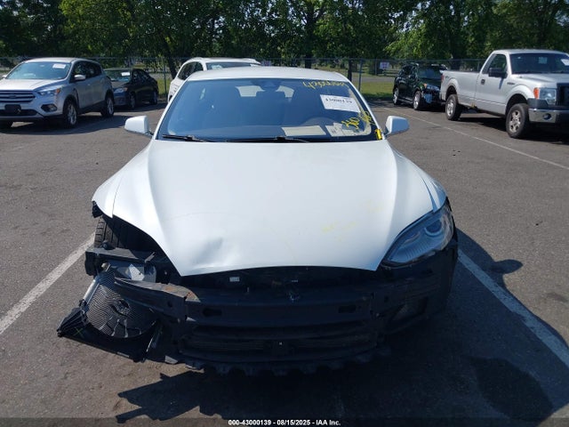 2015 TESLA MODEL S 5YJSA1E2XFF114099 Photo 5