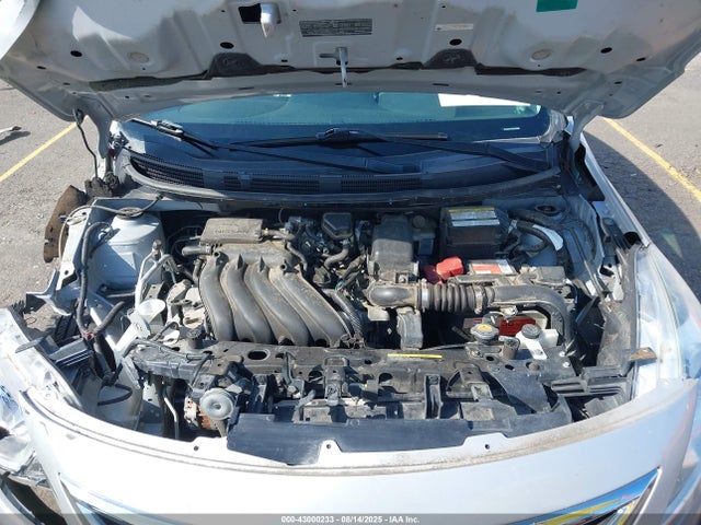 3N1CN7APXGL879008 Nissan 2016