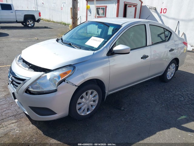 3N1CN7APXGL879008 Nissan 2016