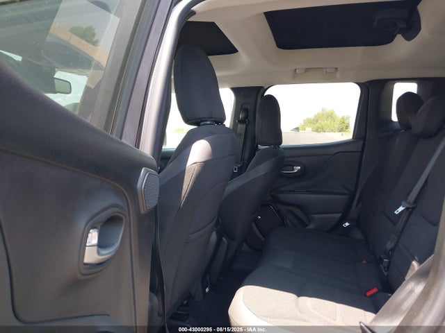 Jeep Renegade 2016 ZACCJBBT8GPD53233 Image 8