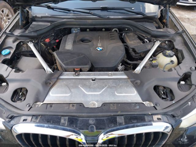 2018 BMW X3 5UXTR9C50JLC69826 Photo 9