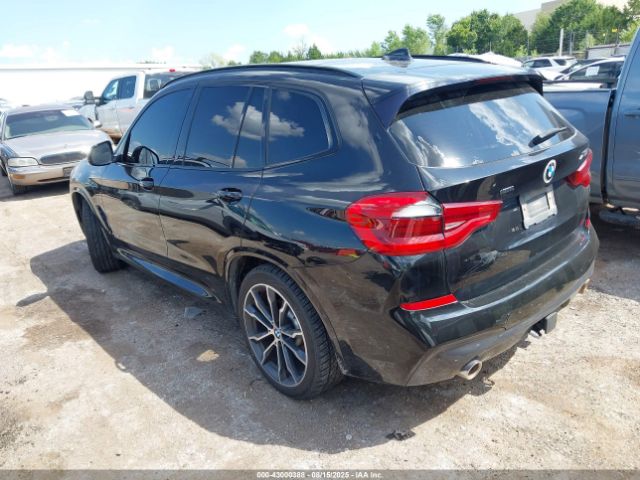 2018 BMW X3 5UXTR9C50JLC69826 Photo 2