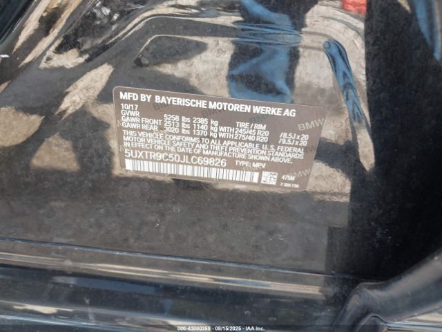 2018 BMW X3 5UXTR9C50JLC69826 Photo 8