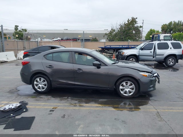 3MZBN1U77HM111061 Mazda pe