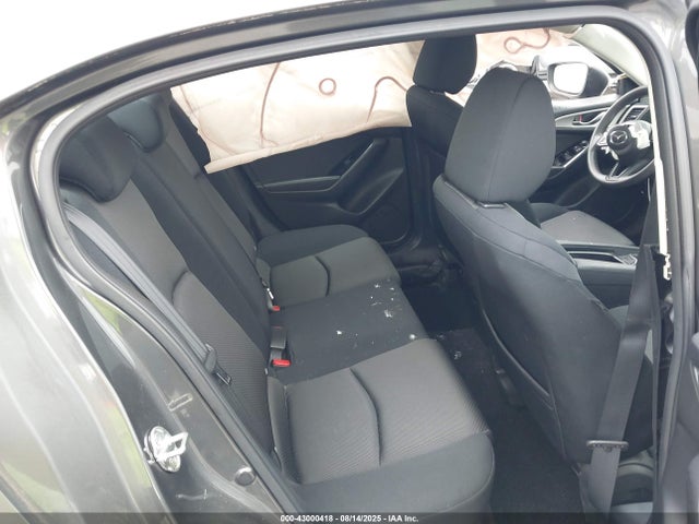 3MZBN1U77HM111061 Mazda pe