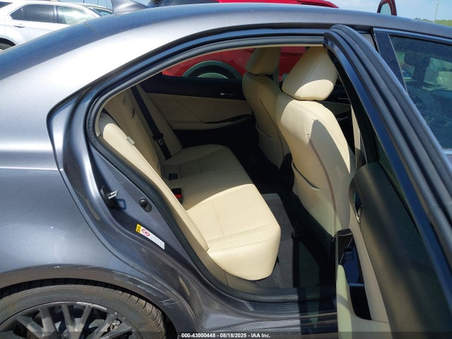 JTHBA1D24G5008511 Lexus 8ar-fts