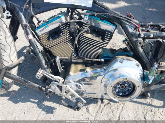 2012 HARLEY-DAVIDSON FLHR 1HD1FWM14CB681151 Photo 8