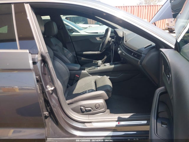 WAUENCF5XJA017201 Audi A5