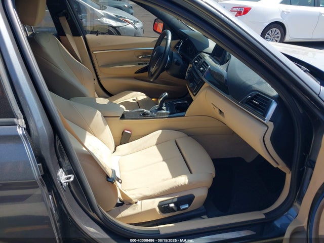 WBA8E9G5XGNT86530 BMW 328I