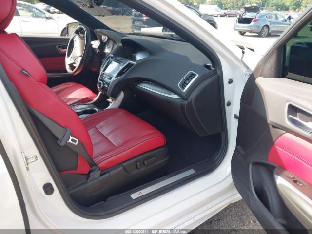 2019 ACURA TLX 19UUB2F68KA005951 Photo 4