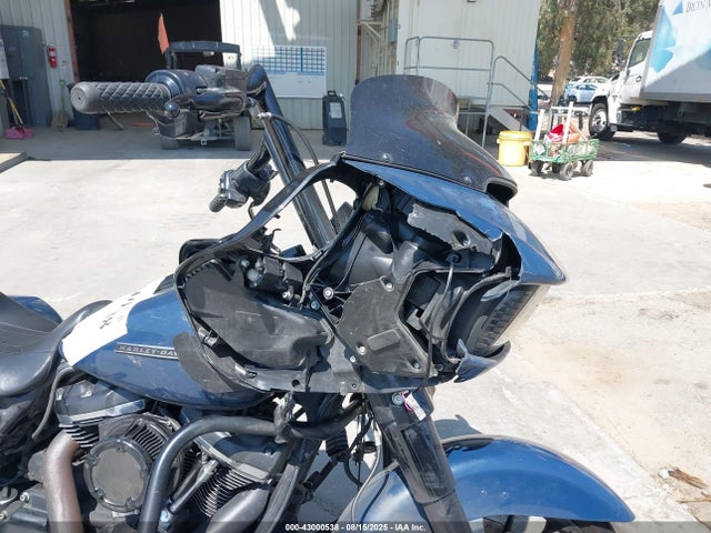 1HD1KTP30KB633359 Harley-Davidson Road Glide Special