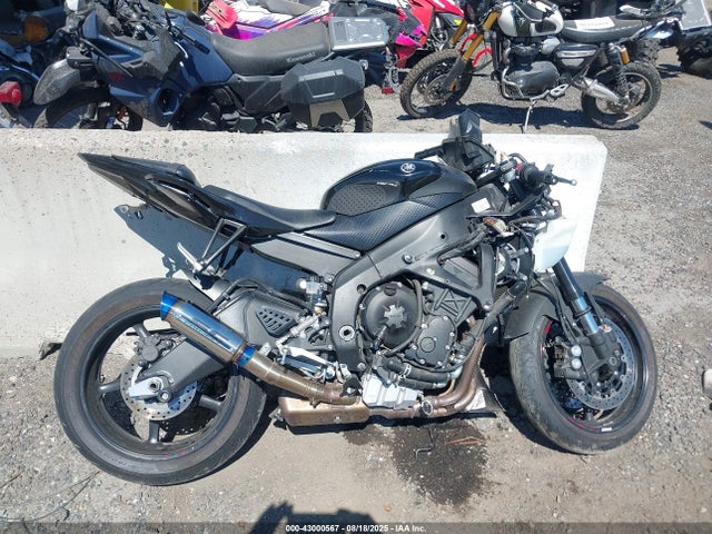 Yamaha Yzf-r6 2015 JYARJ16E2FA032802 Image 11
