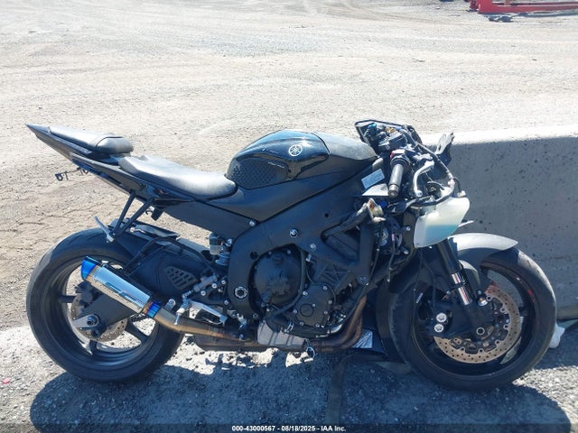 Yamaha Yzf-r6 2015 JYARJ16E2FA032802 Image 12