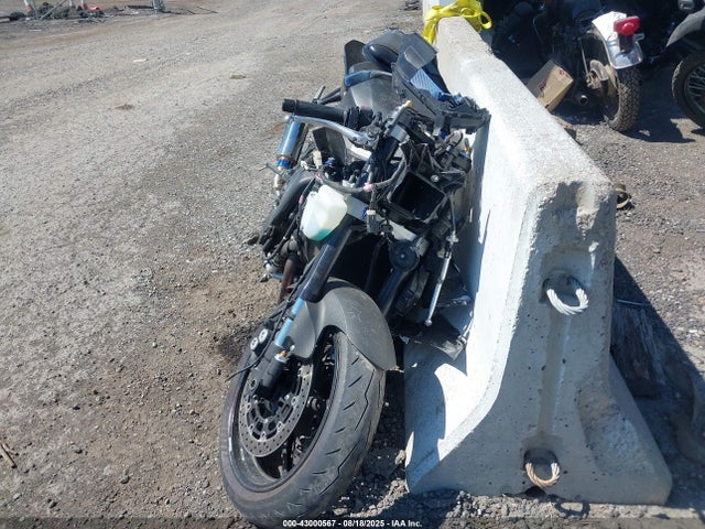 Yamaha Yzf-r6 2015 JYARJ16E2FA032802 Image 5