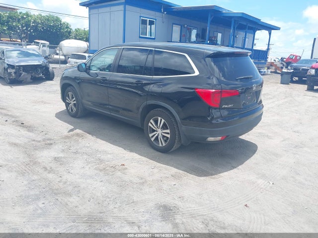 Honda j35y6 2018 5FNYF6H32JB014472 Image 3