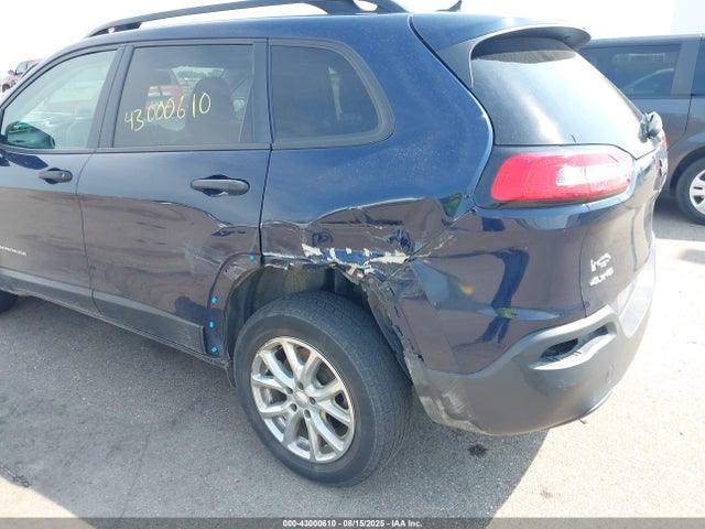1C4PJMAB3GW192993 Jeep 2016