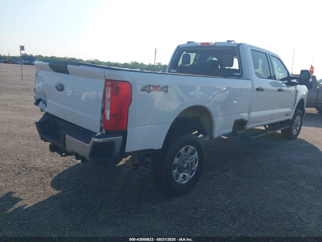 Ford 2024 2024 1FT8W3BT1REC29183 Image 4