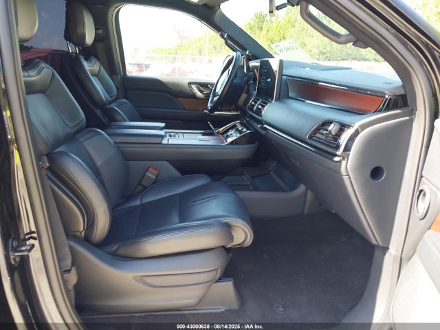 5LMJJ2NT8NEL14563 Lincoln gtdi