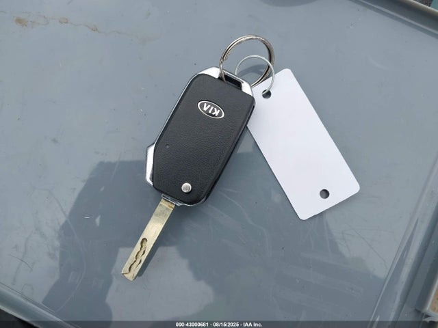 KNDJ23AU9M7755100 KIA mpi nu