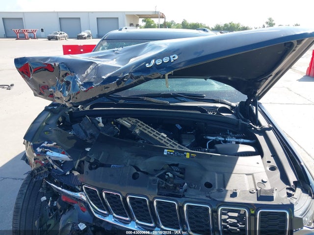 2022 Jeep Grand Cherokee Limited 4x4 მანქანა იყიდება აუქციონზე, vin: 1C4RJHBG1N8534498, აუქციონის ნომერი: 43000696