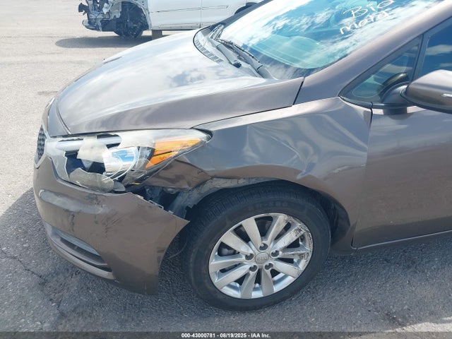 KIA Forte 2014 KNAFX4A64E5208468 Image 6