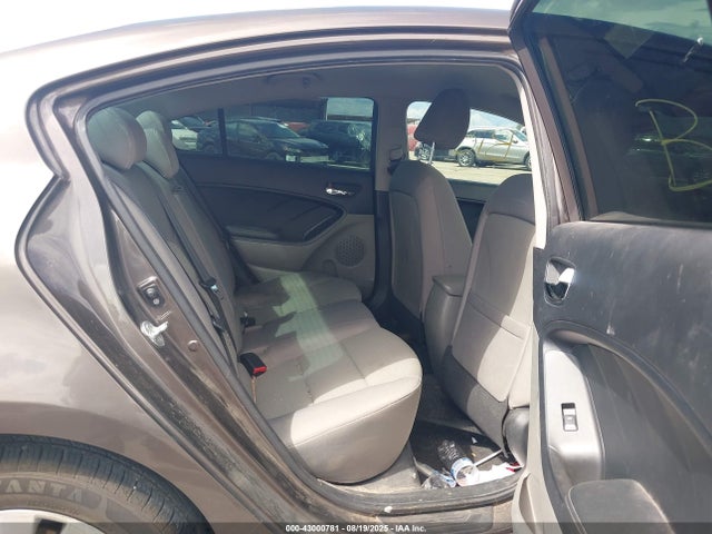 KIA Forte 2014 KNAFX4A64E5208468 Image 8