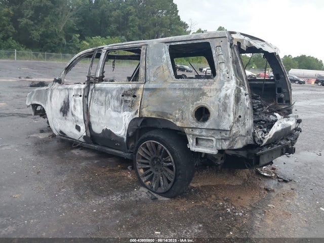 2016 CADILLAC ESCALADE 1GYS4DKJ8GR113334 Photo 2