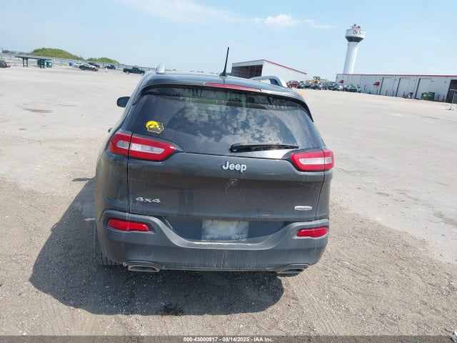 1C4PJMCS9FW615944 Jeep Cherokee