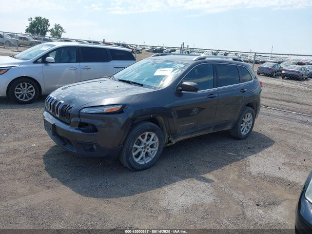 1C4PJMCS9FW615944 Jeep Cherokee