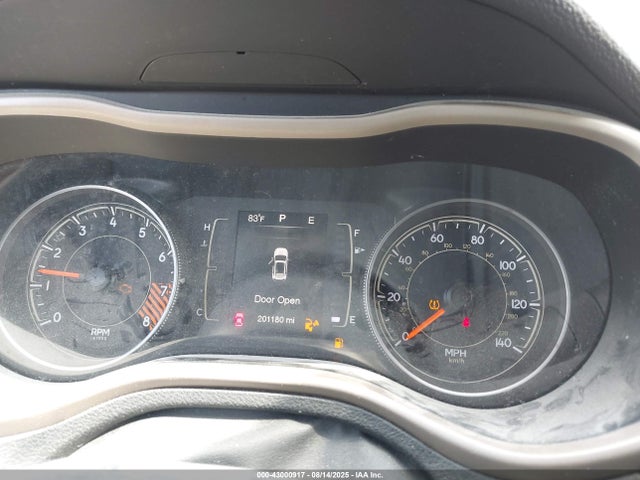 1C4PJMCS9FW615944 Jeep Cherokee