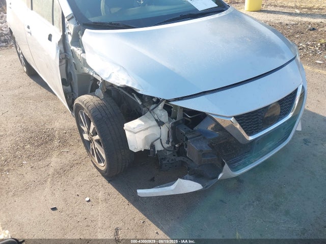 3N1CN8EV3ML912649 Nissan Versa Sv Xtronic Cvt
