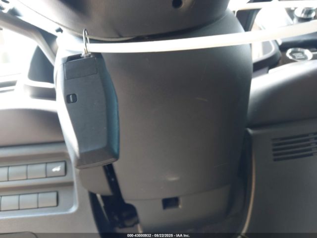 2022 MITSUBISHI OUTLANDER JA4J3UA84NZ017565 Photo 10