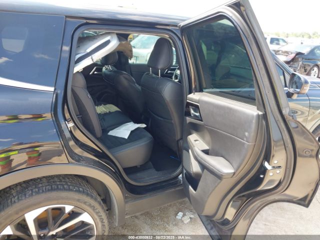 2022 MITSUBISHI OUTLANDER JA4J3UA84NZ017565 Photo 7