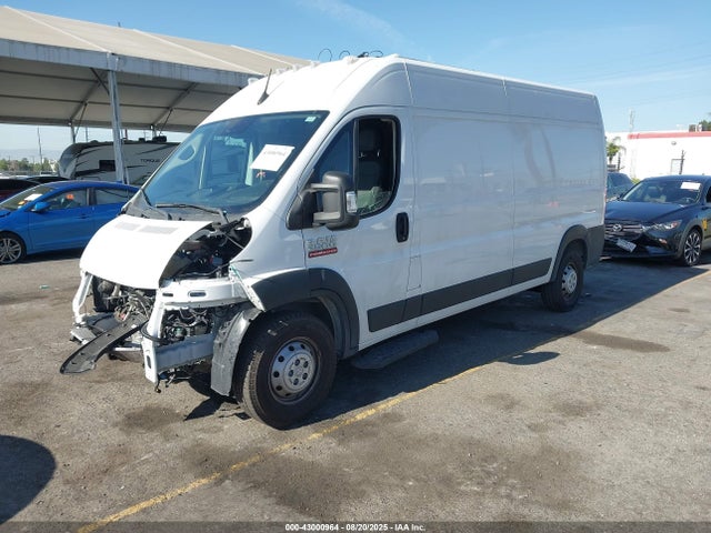 RAM Promaster 2500 2022 3C6LRVDG1NE136103 Image 2