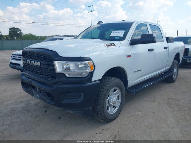 3C6UR5CJ3NG298322 RAM 2022