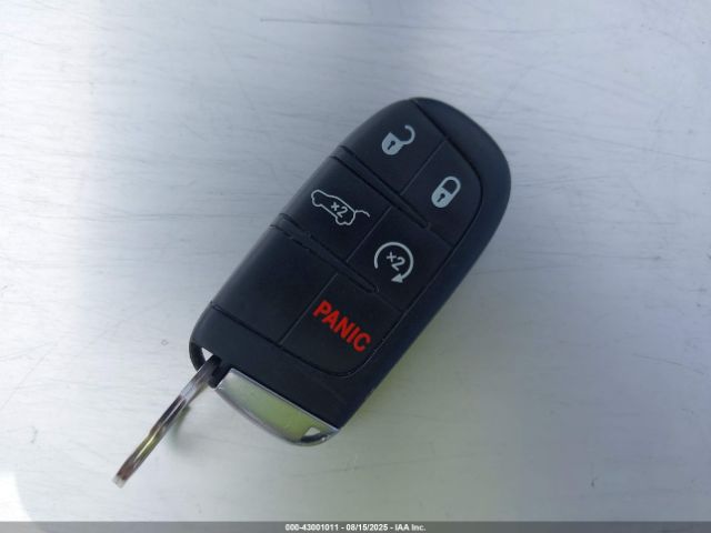 2019 JEEP GRAND CHEROKEE 1C4RJFBG4KC685977 Photo 10