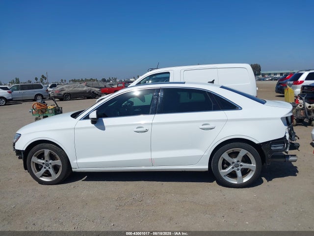 WAUAUGFF3K1011940 Audi 2019
