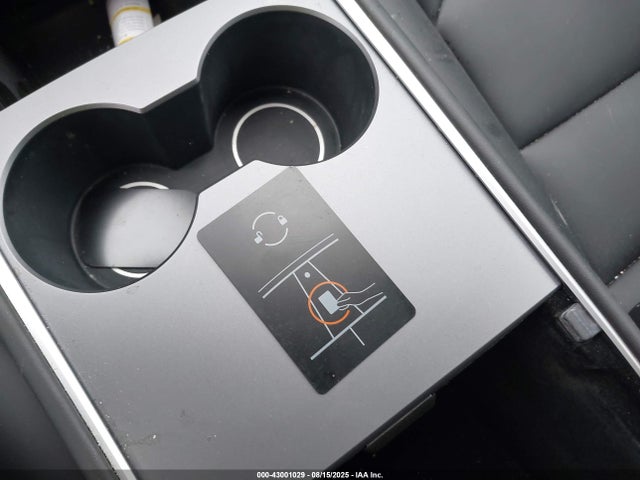 2023 TESLA MODEL Y 7SAYGDEE3PA030809 Photo 10