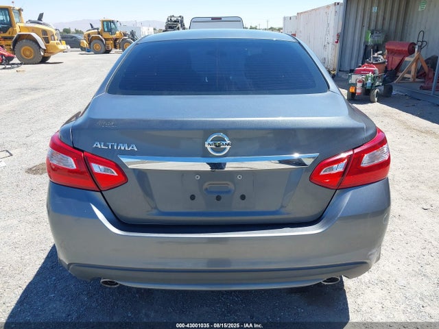 1N4AL3APXHC940170 Nissan 2017