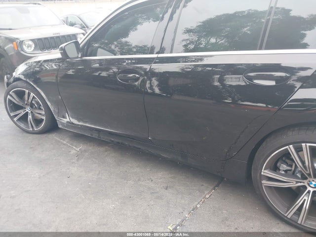 3MW69FF00R8E21128 BMW 330I