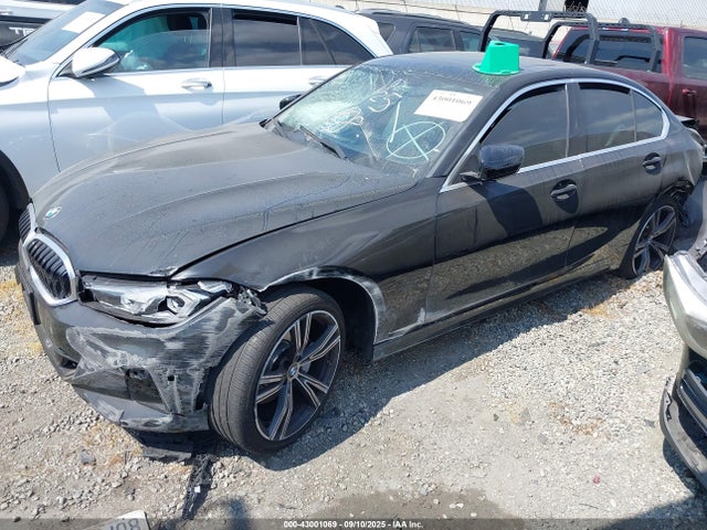 3MW69FF00R8E21128 BMW 330I