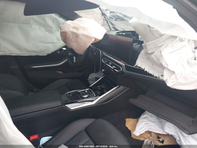 3MW69FF00R8E21128 BMW 330I