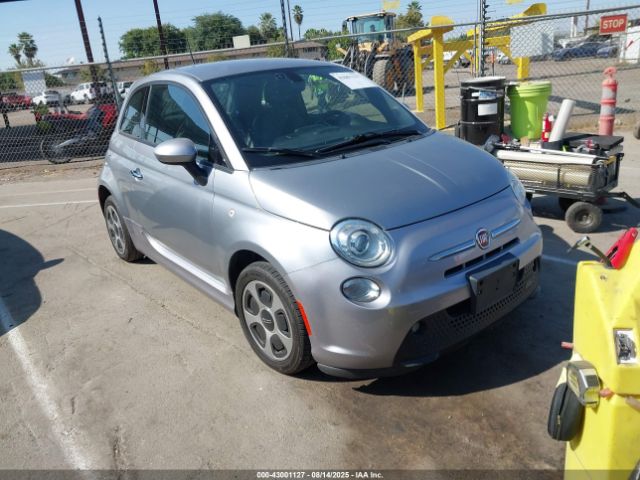 2019 FIAT 500E 3C3CFFGE0KT773500 Photo 0