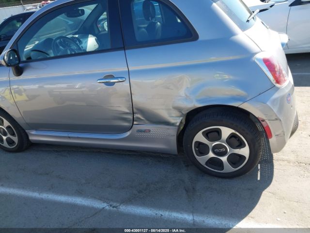 2019 FIAT 500E 3C3CFFGE0KT773500 Photo 5