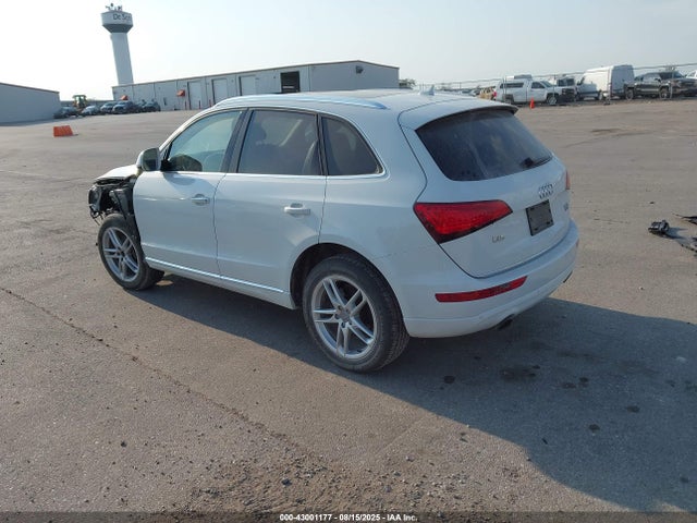 2017 AUDI Q5 WA1C2AFP4HA089833 Photo 2