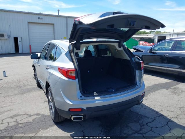 2022 ACURA RDX 5J8TC2H54NL014605 Photo 2