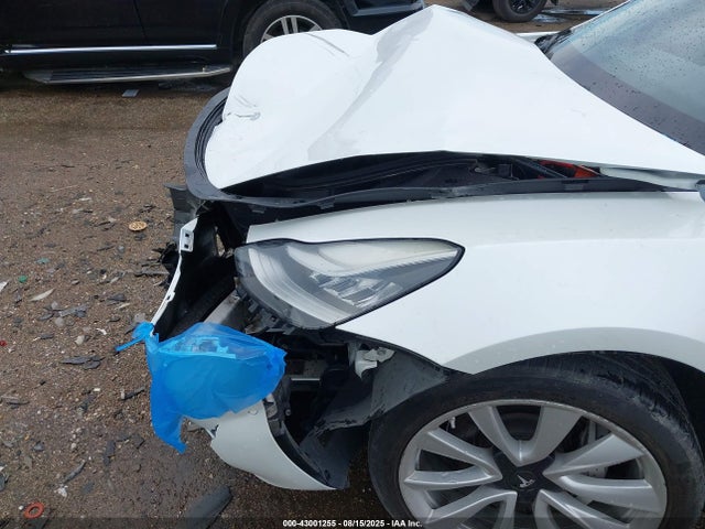 2019 TESLA MODEL 3 5YJ3E1EA1KF315142 Photo 5