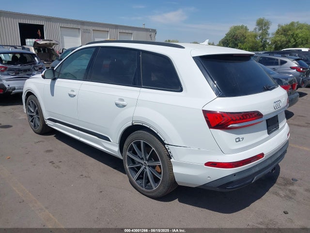 2021 AUDI Q7 WA1VXAF74MD022278 Photo 2