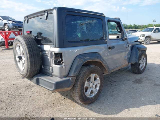 1C4GJXAGXKW518455 Jeep Wrangler